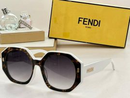 Picture of Fendi Sunglasses _SKUfw56599440fw